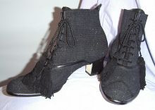 Night Mara boots