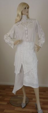 White embellished skirt